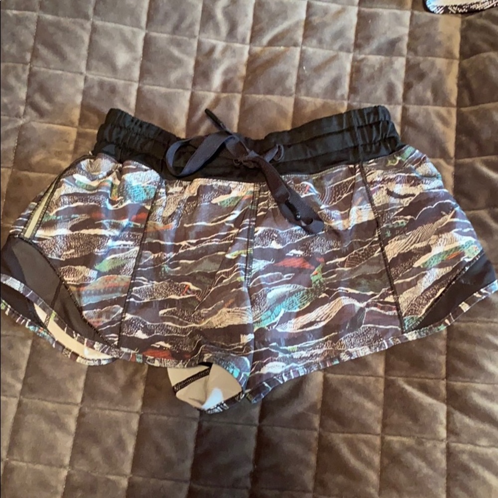 Lululemon shorts size 2